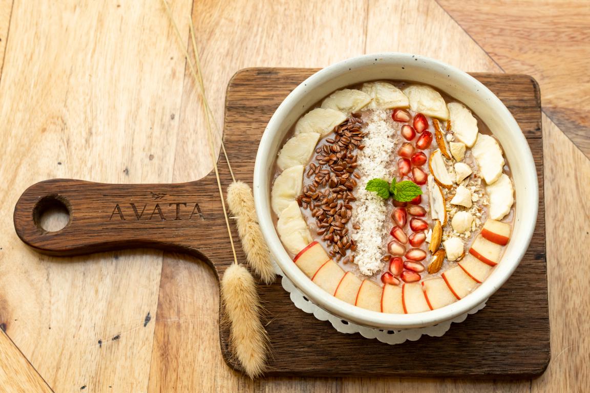 Delicious and Nutritious: Discover our go to Nourishing Smoothie Bowls