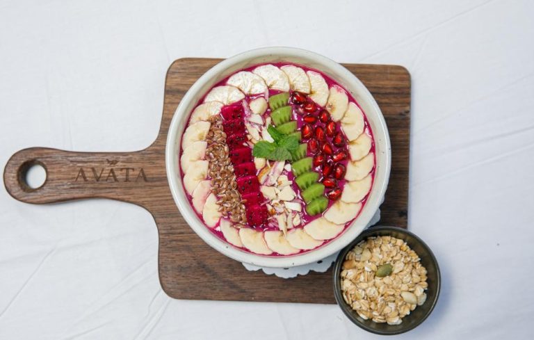 Tropical Smoothie Bowl